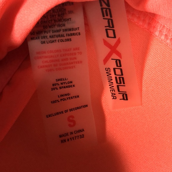 Swimwear Racerback zeroxposur top SZ small - Picture 6 of 6